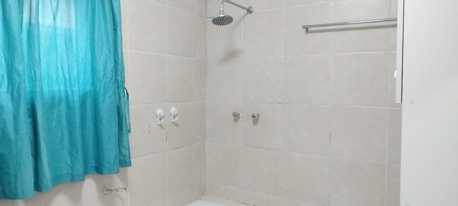 3 Bedroom Property for Sale in Gustrouw Western Cape